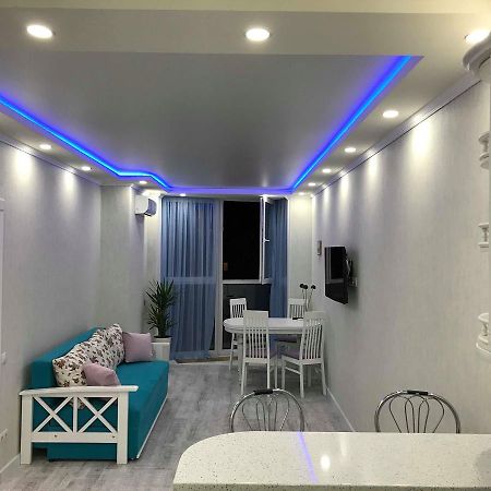 Luxe Apartment On Drahomanova Киев Экстерьер фото