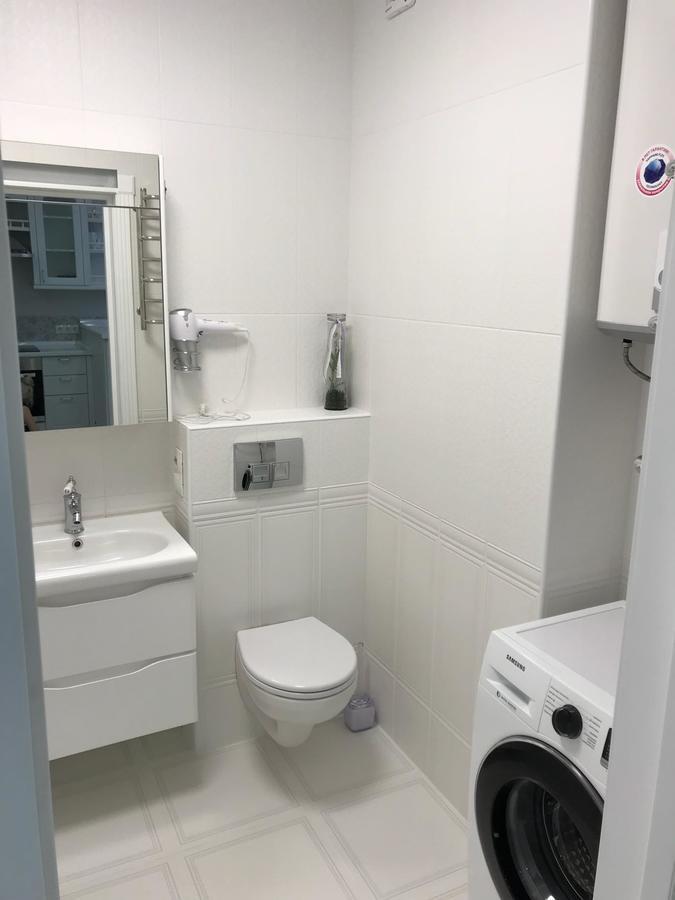 Luxe Apartment On Drahomanova Киев Экстерьер фото