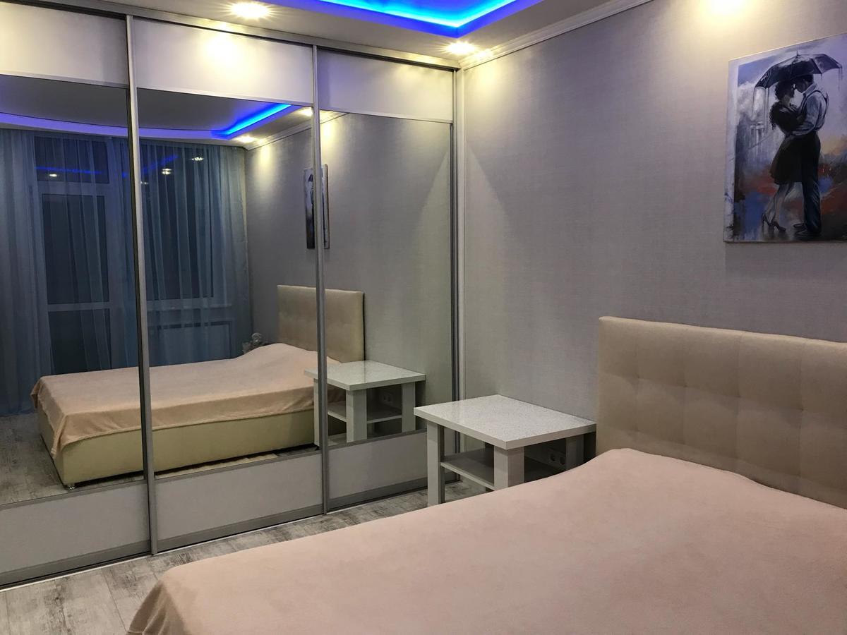 Luxe Apartment On Drahomanova Киев Экстерьер фото