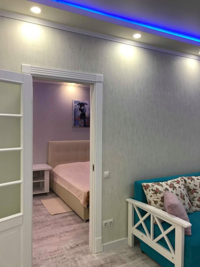 Luxe Apartment On Drahomanova Киев Экстерьер фото